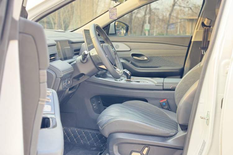 Used JETOUR Shanhai L9 2024 1.5TD 2DHT Pro 7-Seater