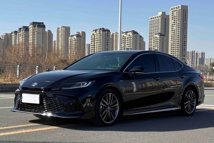 Used Toyota Camry 2024 Dual-Motor 2.5 HXS Sport Plus Edition