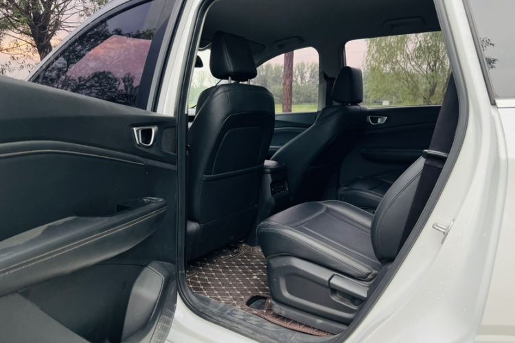 Used Wuling Jiachen 2022 1.5L Manual Comfort Edition