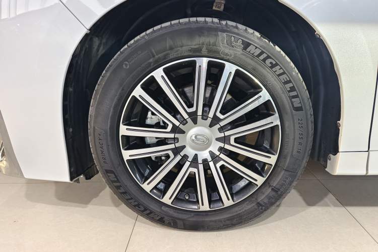 Used GAC Trumpchi M8 2021 Lingxiu Series 390T Ultimate Edition Exterior 4