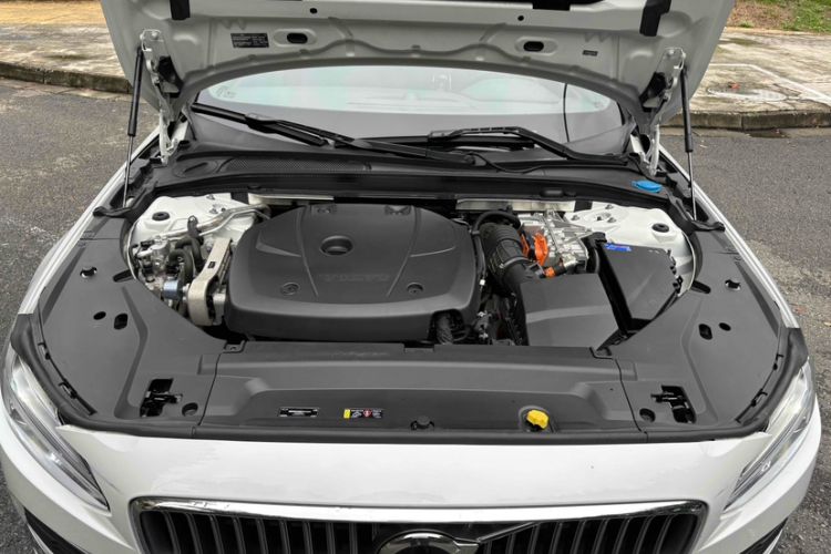 Used Volvo S90 New Energy 2021 T8 eDrive Hybrid Zhiyi Luxury Edition