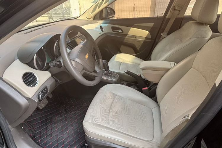 Used Chevrolet Cruze 2015 1.5L Classic SE AT