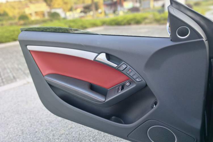 Used Audi S5 2012 S5 3.0T Coupe
