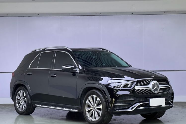 Used Mercedes-Benz GLE 2023 GLE 350 4MATIC Stylish Model Exterior 2
