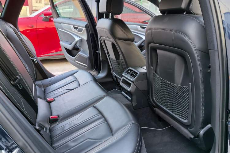 Used Audi A6 (Import) 2022 allroad quattro Explorer 55 TFSI Prestige Off-Road Model