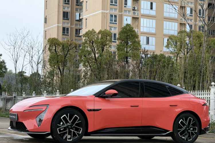 Used Avatr 06 2025 Pro Range-Extended Edition
