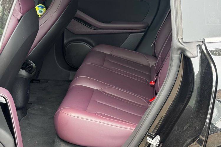 Used Nio ET5T 2024 75kWh Touring Interior 4