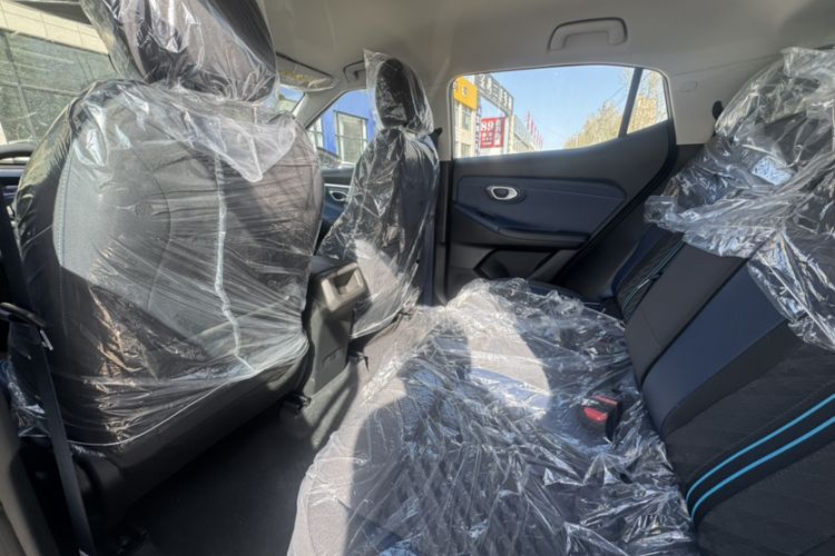 Used GAC Trumpchi GS3 2026 Model Shadow Speed 270T Dynamic Edition Interior 2