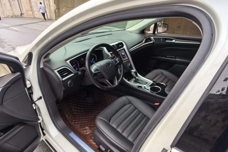 Used Ford Mondeo 2013 1.5L GTDi180 Fashion Edition Interior 2