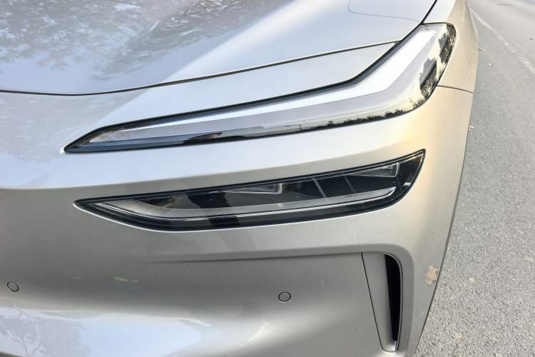 Used ONVO L60 2024 60 kWh All-Wheel Drive
