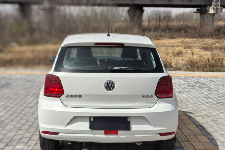 Used Volkswagen Polo 2014 1.4L Manual Fashion Edition