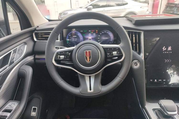 Used Hongqi HS7 PHEV 2024 2.0T PHEV Four-Wheel Drive Flagship Edition 6 Seats
