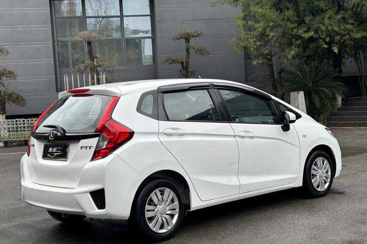 Used Honda Fit 2014 1.5L LX Manual Comfort Model
