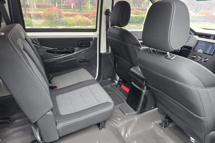 Used Wuling Hongguang PLUS 2020 1.5L Manual Standard Edition 7-Seater
