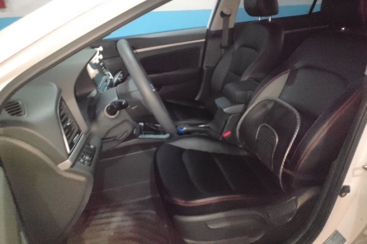 Used Hyundai Elantra (6th Generation / Lingdong) 2016 1.6L Automatic ZhiXuan – Elite Version