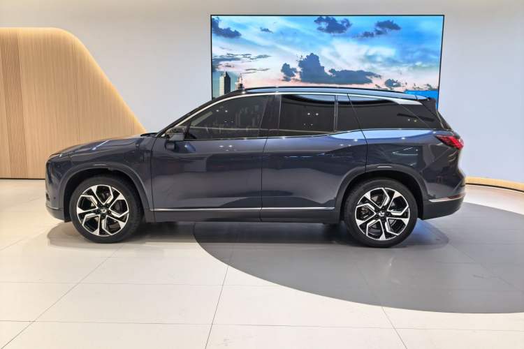 Used Nio ES8 2020 415 KM Signature Edition 7-Seater Version
