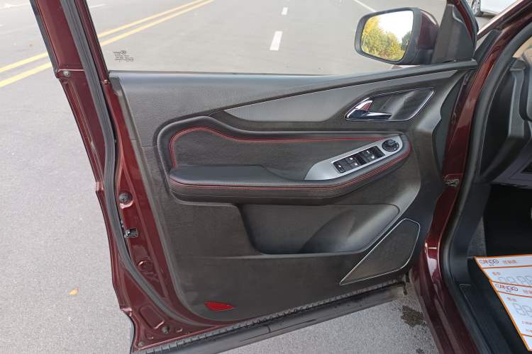 Used Baojun 560 2016 1.8L iAMT Luxury Model