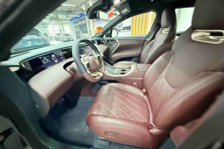 Used Avatr 11 2025 Night Rider Edition