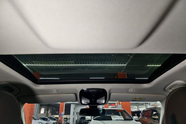 Used BMW 5 Series 2020 525Li Luxury Package