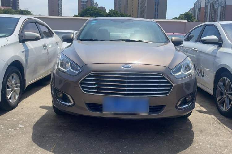 Used Ford Escort 2015 1.5L Automatic Fashion Model