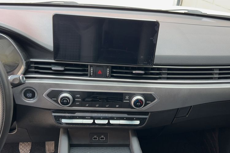 Used JETOUR X70S 2022 1.5T Manual Fanghua Edition 5 Seats
