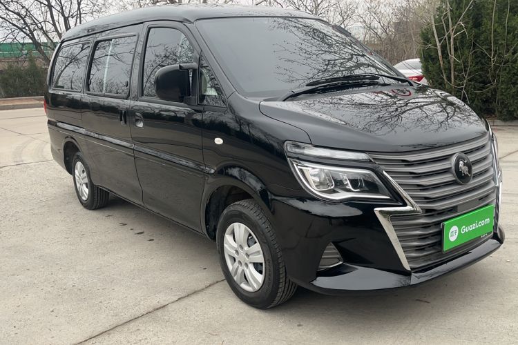 Used FORTHING Lingzhi 2023 M5L 1.6L Comfort 9-Seater
