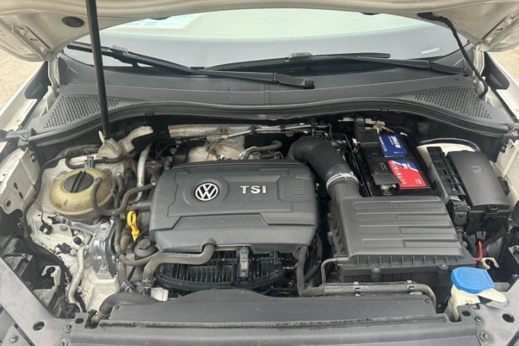 Used Volkswagen Tiguan L 2017 330TSI Automatic Two-Wheel Drive Flagship Edition Interior 5