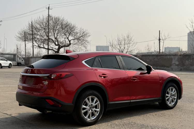 Used Mazda CX-4 2018 2.0L Automatic 2WD Blue Sky Exploration Edition China VI Standard
