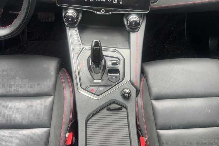 Used Lynk & Co 05 2020 2.0TD Four-Wheel Drive HypeHalo