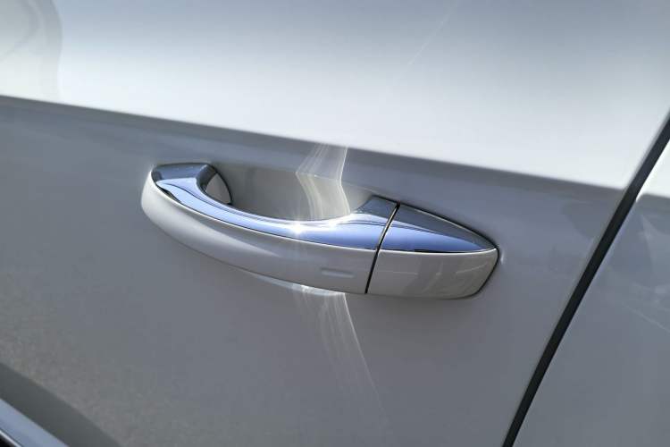 Used Volkswagen FAW-Volkswagen CC 2023 380TSI Striking Edition Exterior 7