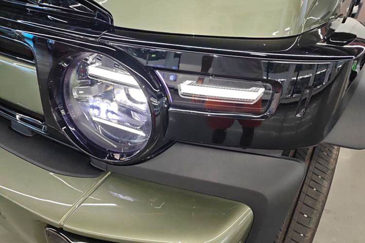 Used iCAR V23 2025 401 Two-Wheel Drive Intelligent Driving Version