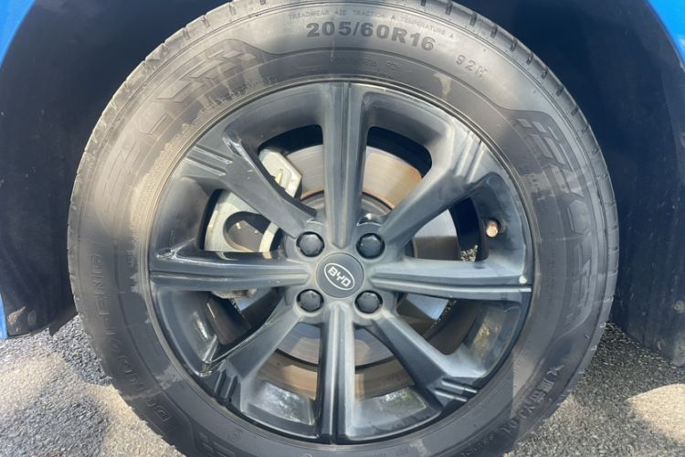 Used BYD e2 2020 Upgraded Version Long-Range Edition Luxury Model
