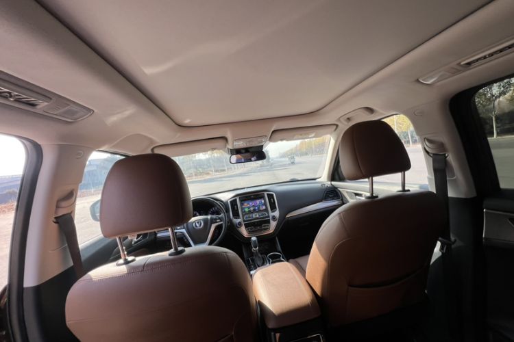 Used Changan CS95 2017 2.0T Two-Wheel Drive Zhituo Edition