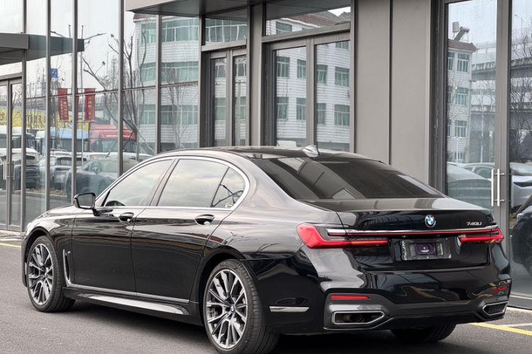 Used BMW 7 Series 2021 740Li Leading Model M Sport Package
