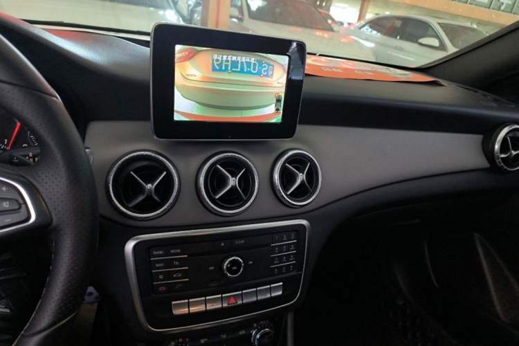 Used Mercedes-Benz CLA 2016 Refreshed CLA 200 Sport Edition Interior 10