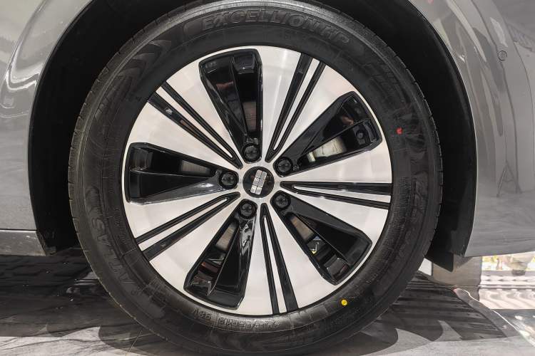 Used Geely Galaxy A7 2025 Model EM-i 150km Exploration+ Edition Exterior 8