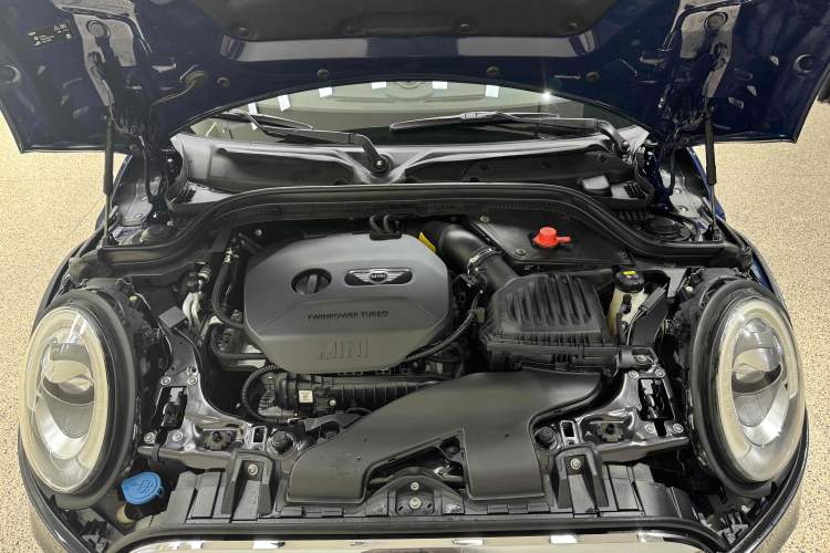 Used MINI MINI 2016 1.5T COOPER SEVEN Five-Door Edition