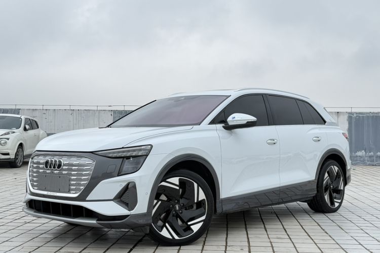 Used Audi Q5 e-tron 2022 50 e-tron quattro Glory Edition Elegant Suit