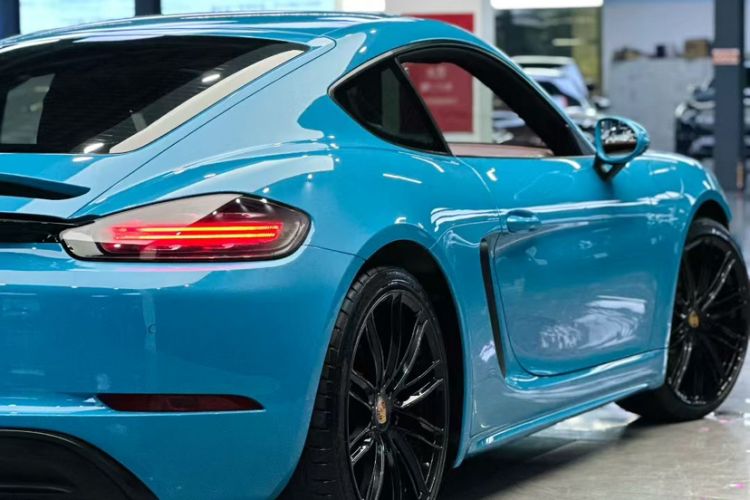 Used Porsche 718 2020 Cayman 2.0T
