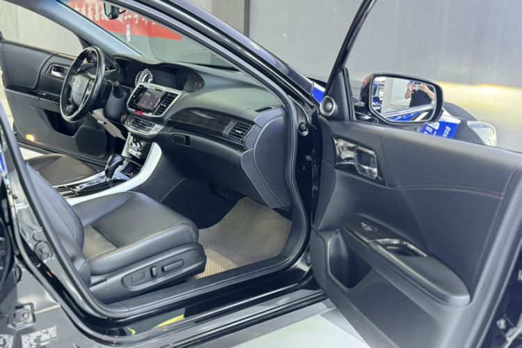 Used Honda Accord 2015 3.0L VTI Prestige Edition