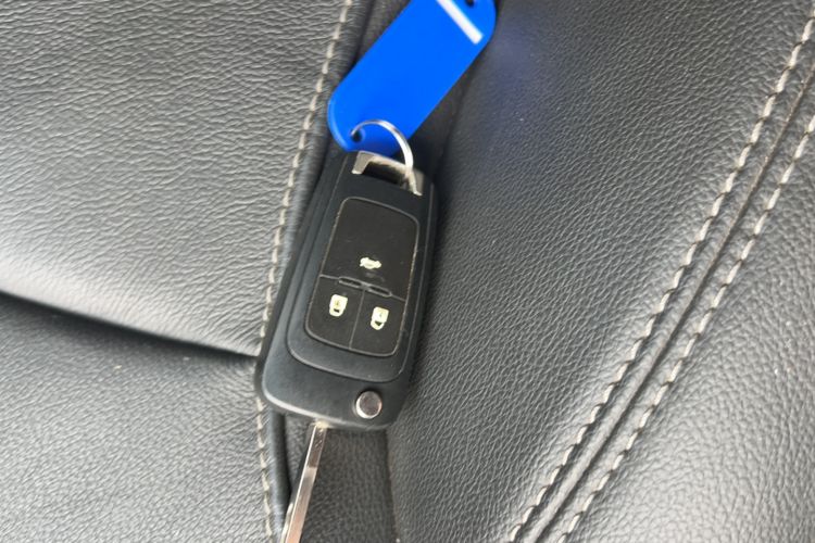 Used Buick GT 2019 18T Automatic Connected Elite Model China VI Standard