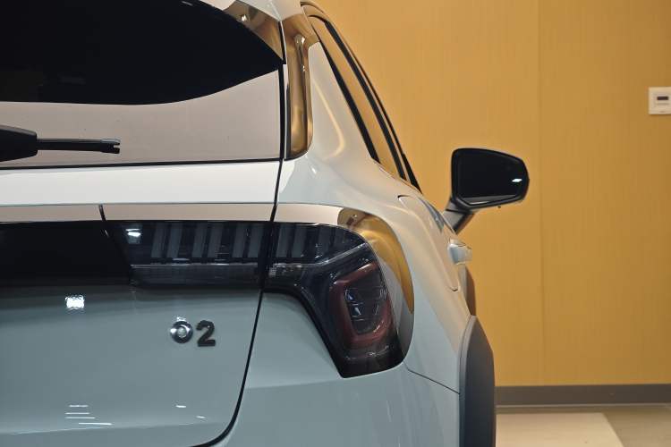 Used Lynk & Co 02 2019 High-Energy Edition 2.0T Automatic Two-Wheel Drive Pro Version China VI Standard
