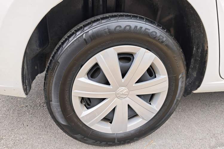 Used Volkswagen Jetta 2017 1.4L Manual Fashion Edition