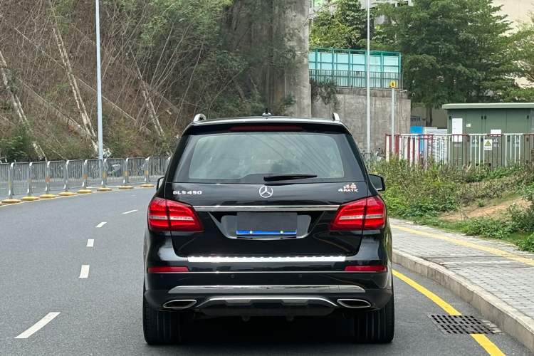 Used Mercedes-Benz GLS 2017 GLS 400 4MATIC Fashion Edition Exterior 4