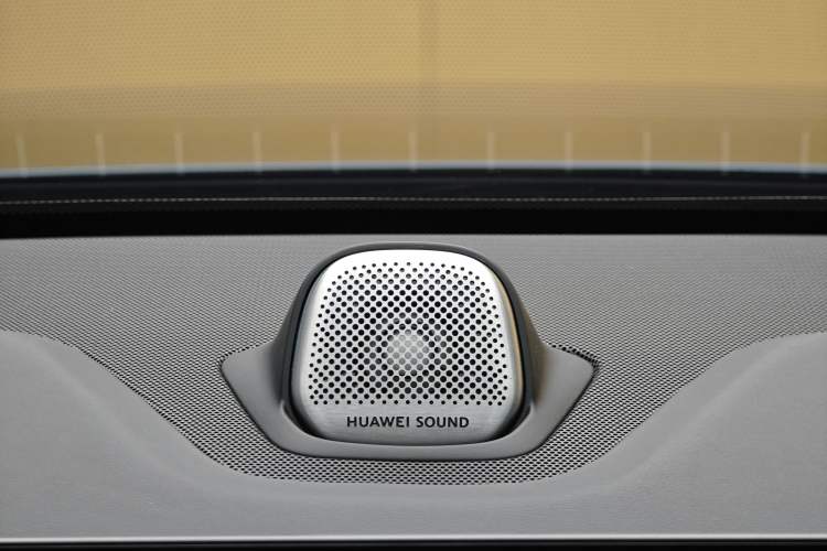 Used Hima AITO M5 2022 Range-Extended Rear-Drive Standard Version