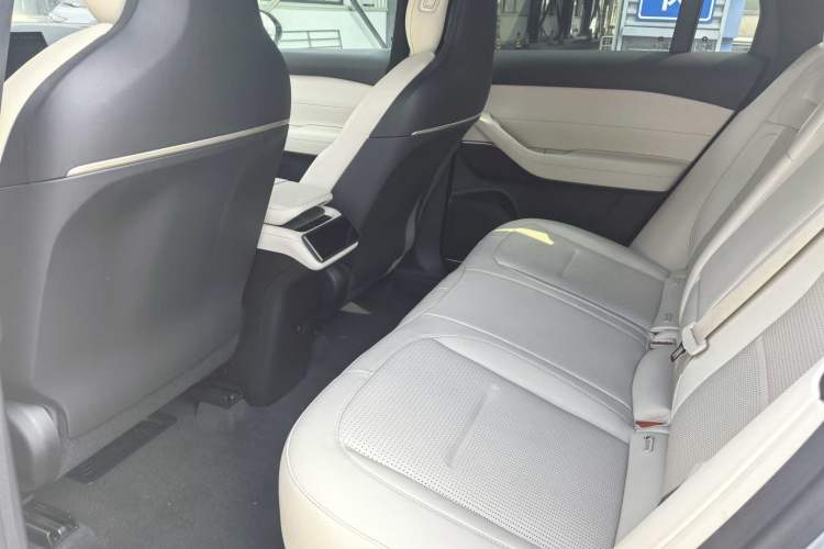 Used Nio ES6 2024 75 kWh
