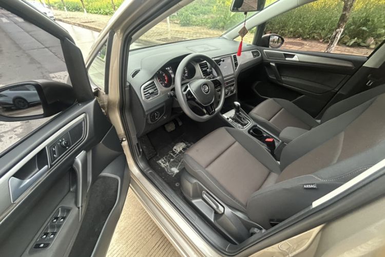 Used Volkswagen Golf Sportsvan 2018 1.6L Automatic Comfort Model