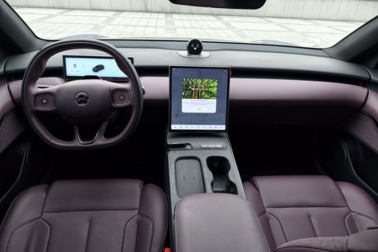 Used Nio ET5T 2024 75kWh Touring Interior 5