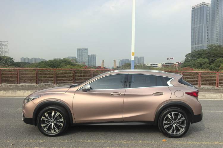 Used Infiniti QX30 2017 2.0T Four-Wheel Drive Sport Edition