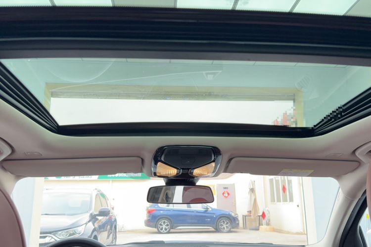 Used BMW i3 2022 eDrive 35 L
